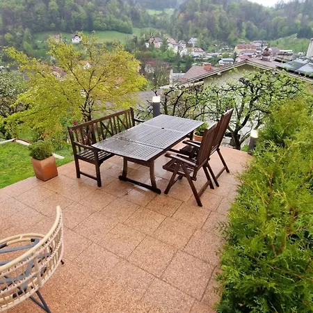 Bergmannhaus Hébergement de vacances Zagorje ob Savi